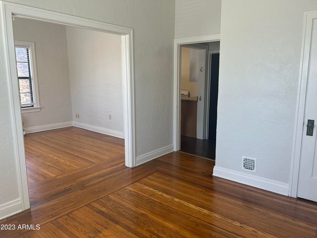 902 E Palm Lane Apt 5, Phoenix, AZ 85006