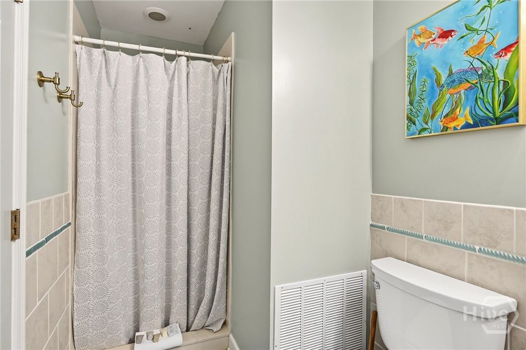 Image 68 of property listing at 1813 Butler Avenue, Tybee Island, GA 31328