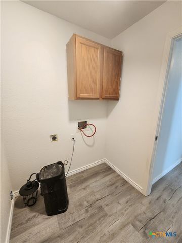 601 S Davis Street, Belton, TX 76513