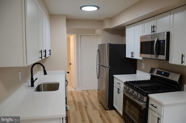 102 DUVALL LN #5-201, Gaithersburg, MD 20877