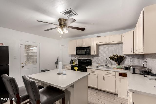 3735 W Moreland Street, Phoenix, AZ 85009