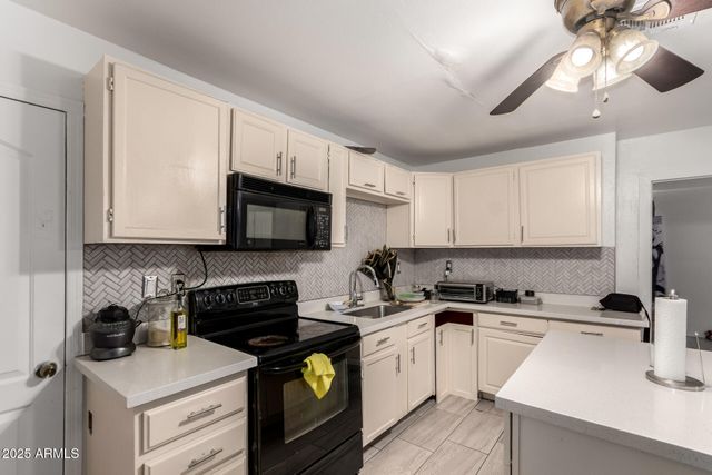 3735 W Moreland Street, Phoenix, AZ 85009