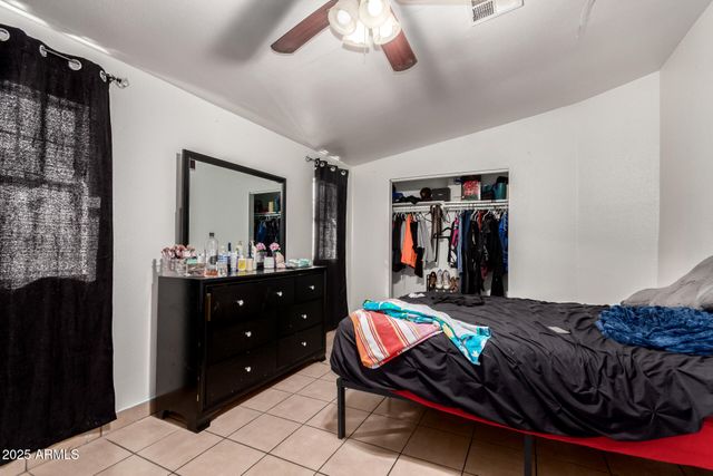 3735 W Moreland Street, Phoenix, AZ 85009