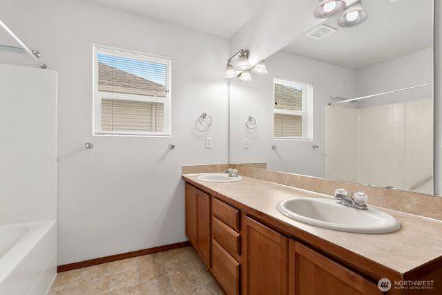 18214 97th Avenue Ct E, Puyallup, WA 98375