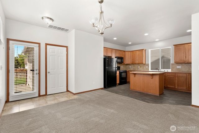 18214 97th Avenue Ct E, Puyallup, WA 98375