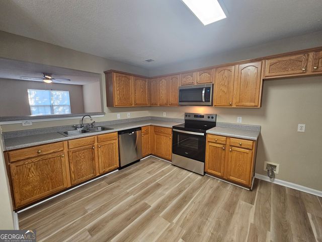 300 Chase Lane, Mcdonough, GA 30253
