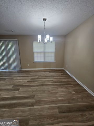 300 Chase Lane, Mcdonough, GA 30253