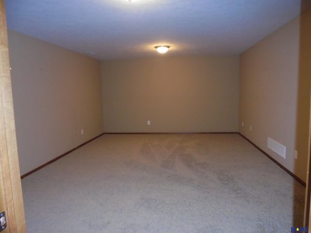 8839 Blacksmith Court, Lincoln, NE 68507