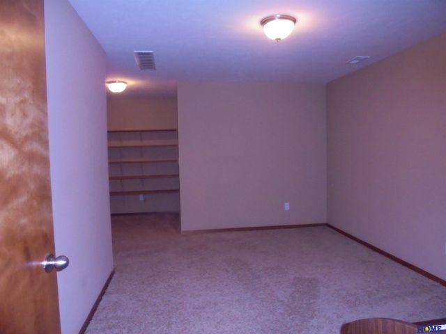 8839 Blacksmith Court, Lincoln, NE 68507