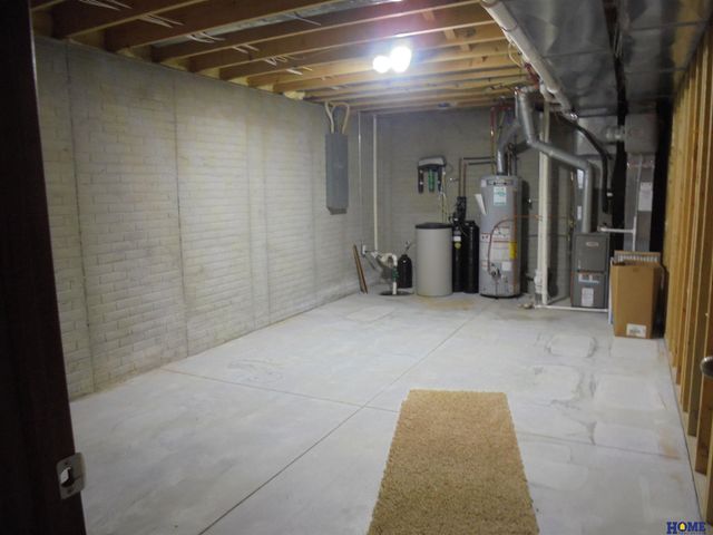 8839 Blacksmith Court, Lincoln, NE 68507