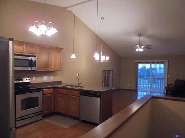 8839 Blacksmith Court, Lincoln, NE 68507