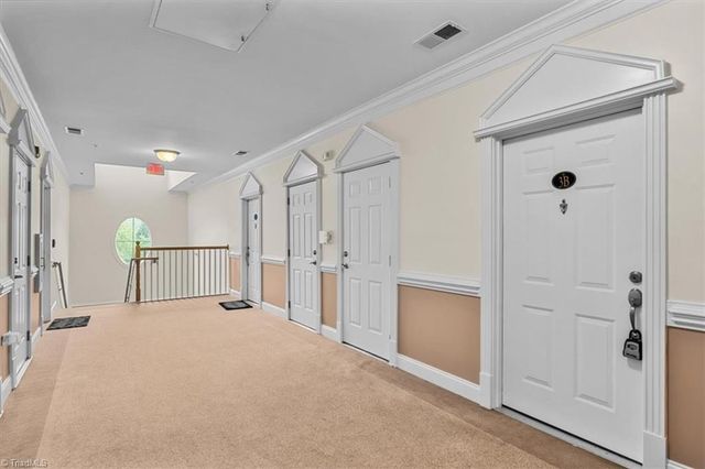 200 Lennox Drive 3B, Jamestown, NC 27282