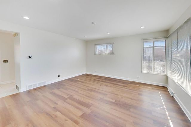 4908 Carol Street A, Skokie, IL 60077