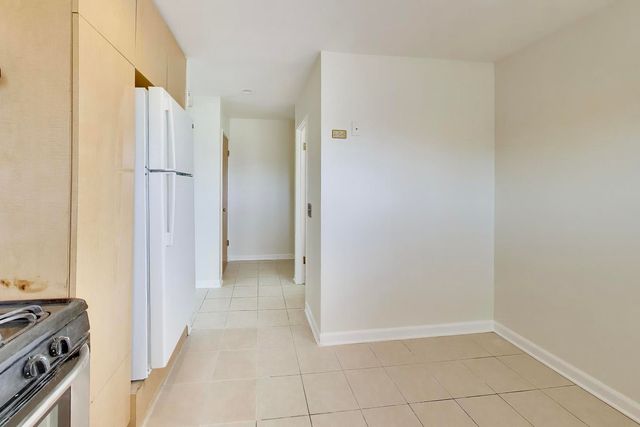 4908 Carol Street A, Skokie, IL 60077