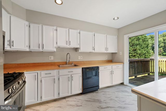 106 AUTUMN FLOWER LN, Gaithersburg, MD 20878