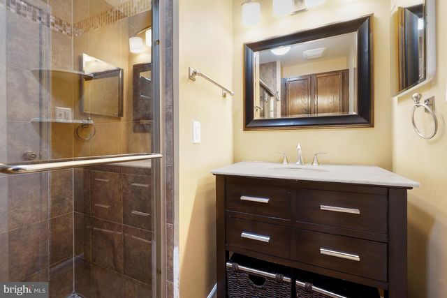 106 AUTUMN FLOWER LN, Gaithersburg, MD 20878