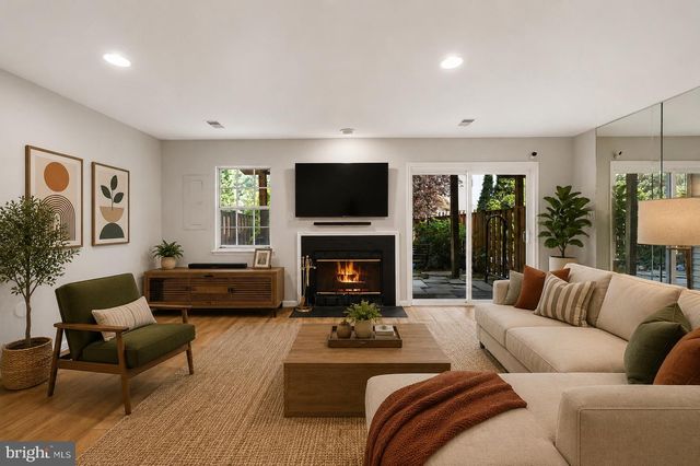 106 AUTUMN FLOWER LN, Gaithersburg, MD 20878