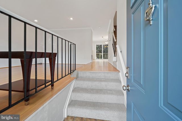 106 AUTUMN FLOWER LN, Gaithersburg, MD 20878