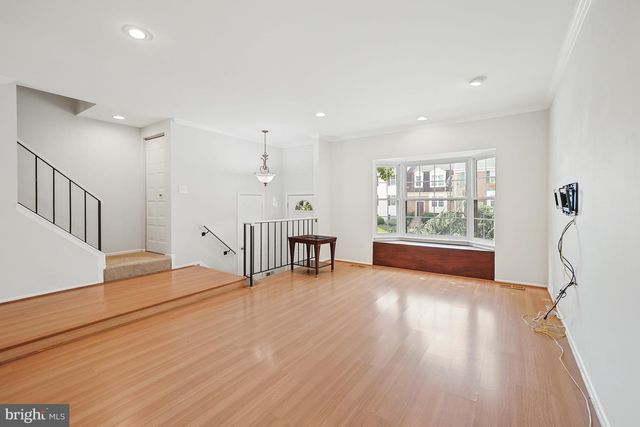 106 AUTUMN FLOWER LN, Gaithersburg, MD 20878