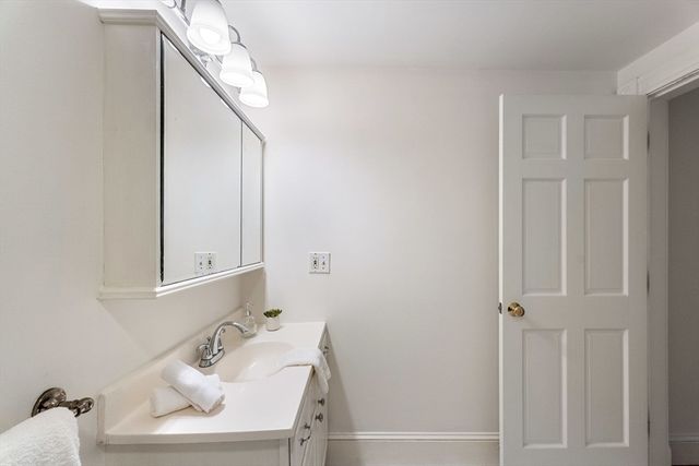 296 West Third St 1, Boston, MA 02127