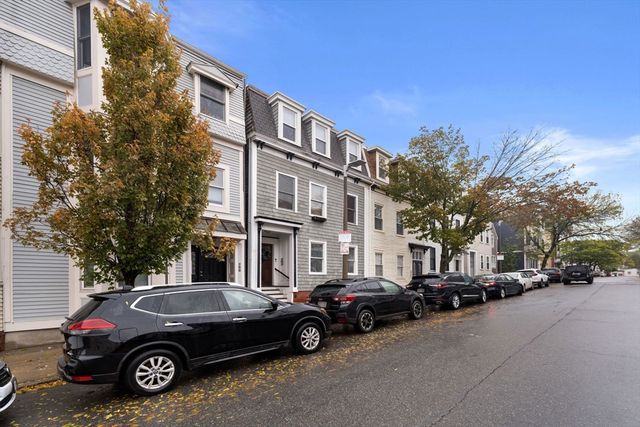 296 West Third St 1, Boston, MA 02127