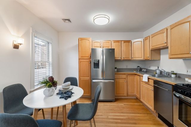 296 West Third St 1, Boston, MA 02127