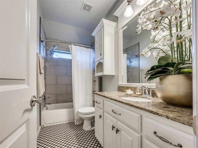 300 SW 171st Street, Oklahoma City, OK 73170