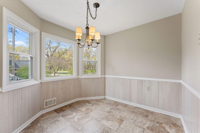 10 Western Terrace, Golden Valley, MN 55426