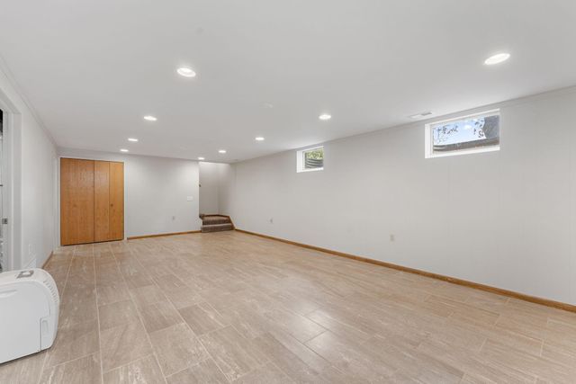 10 Western Terrace, Golden Valley, MN 55426