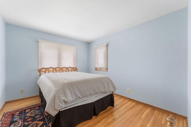 10 Western Terrace, Golden Valley, MN 55426