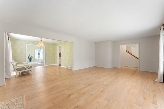 10 Western Terrace, Golden Valley, MN 55426