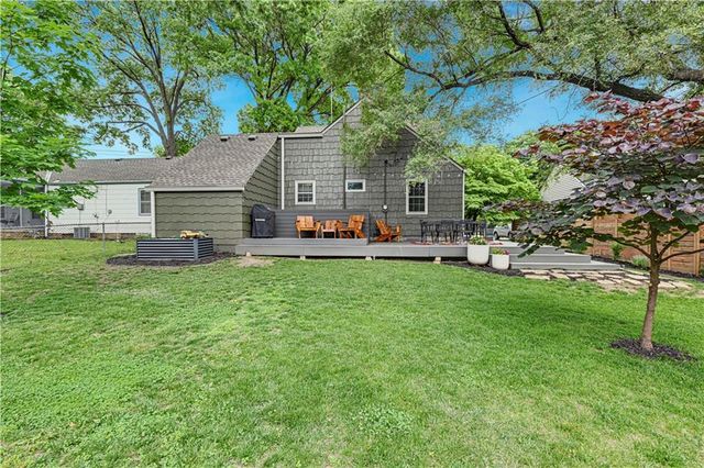 5232 Roe Boulevard, Roeland Park, KS 66205