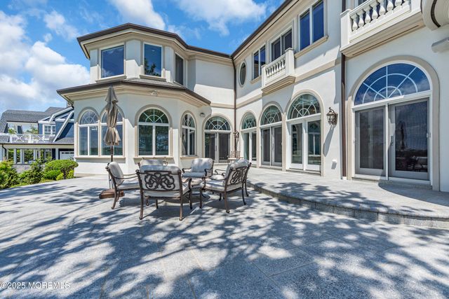 1015 Forrest Road, Brielle, NJ 08730