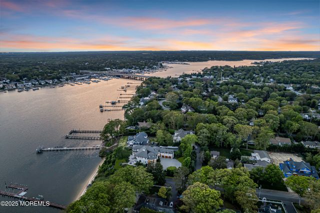 1015 Forrest Road, Brielle, NJ 08730