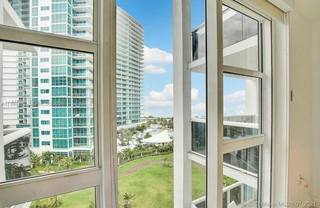 10275 Collins Ave 806, Bal Harbour, FL 33154