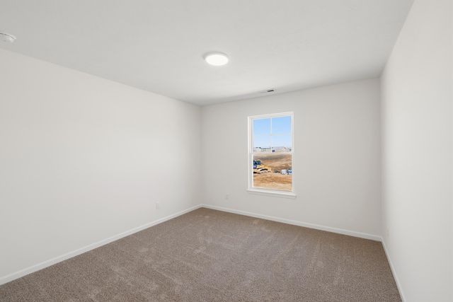 3851 Angel Oak Avenue, Valparaiso, IN 46385