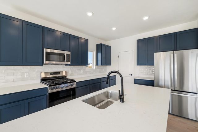 3851 Angel Oak Avenue, Valparaiso, IN 46385