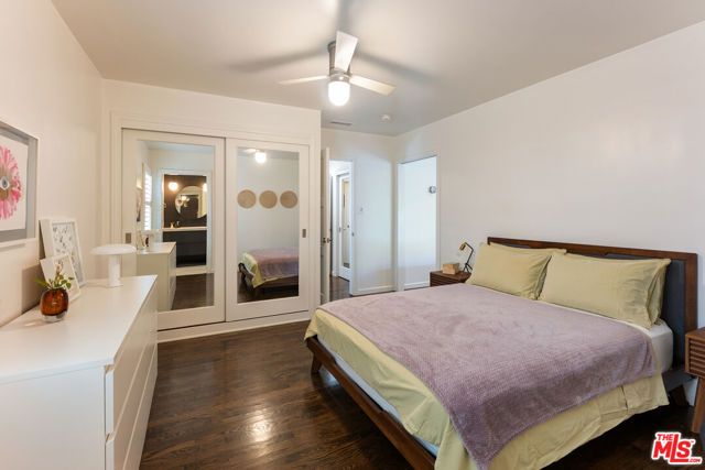 7807 Breen Avenue, Los Angeles, CA 90045