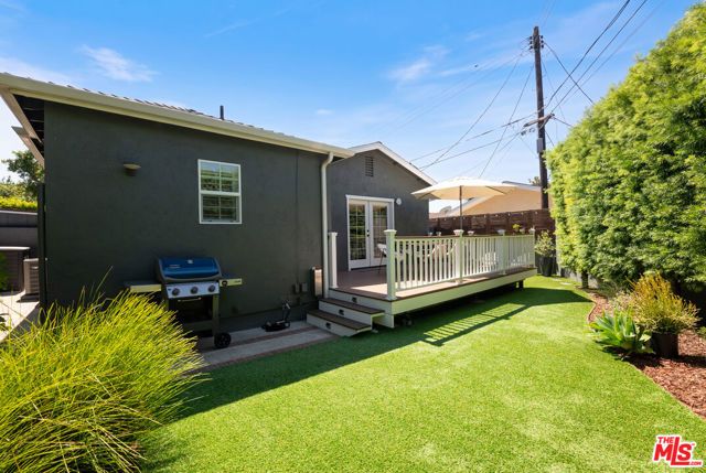 7807 Breen Avenue, Los Angeles, CA 90045