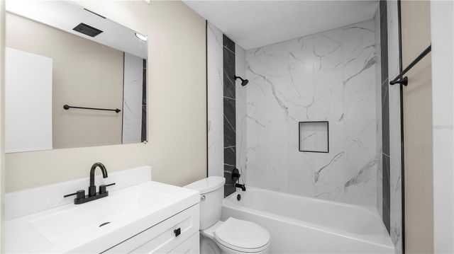 1903 N LIME STREET, Plant City, FL 33563