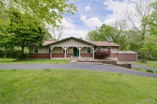 4051 Fleur De Lis Drive, Florissant, MO 63034