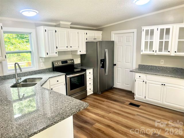 10380 Turnplow Drive 8, Davidson, NC 28036