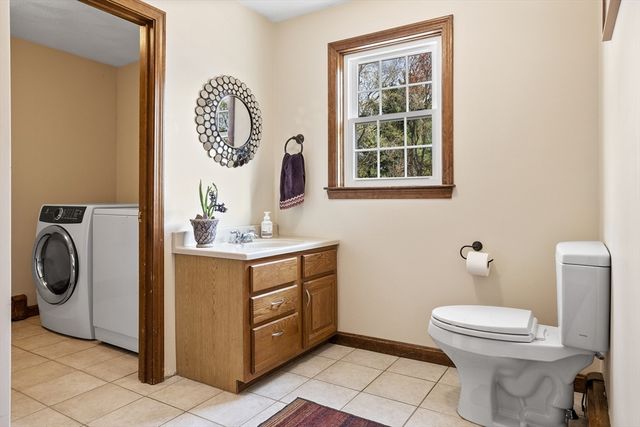 93 Birch Hill Rd, Stow, MA 01775
