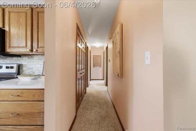 725 Deerpath Court, Ortonville, MI 48462