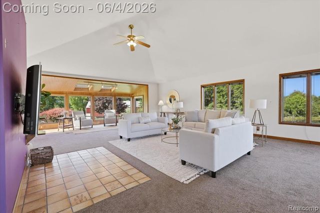 725 Deerpath Court, Ortonville, MI 48462