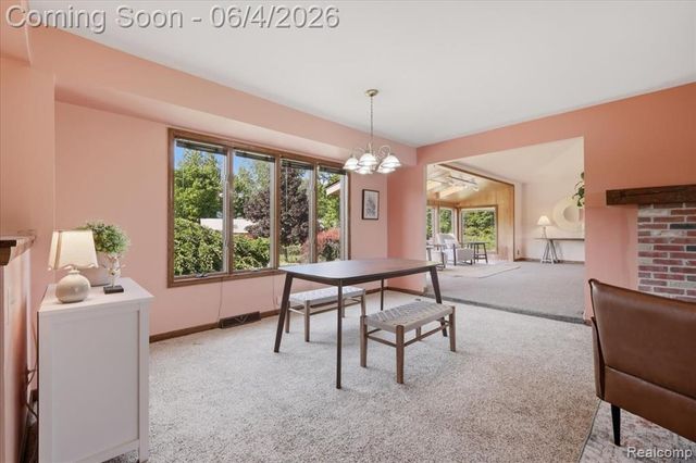 725 Deerpath Court, Ortonville, MI 48462