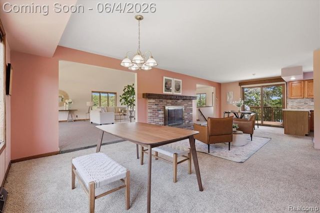 725 Deerpath Court, Ortonville, MI 48462
