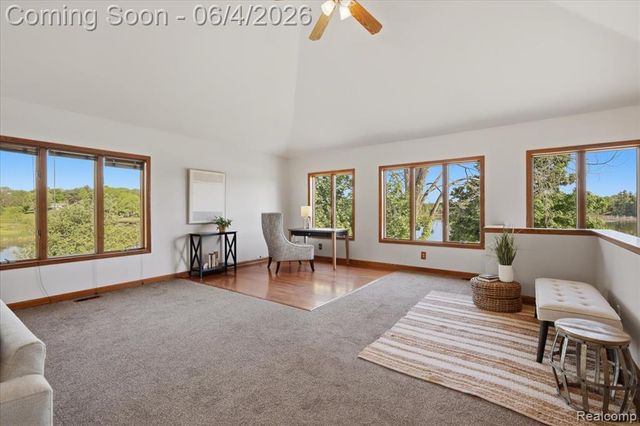 725 Deerpath Court, Ortonville, MI 48462