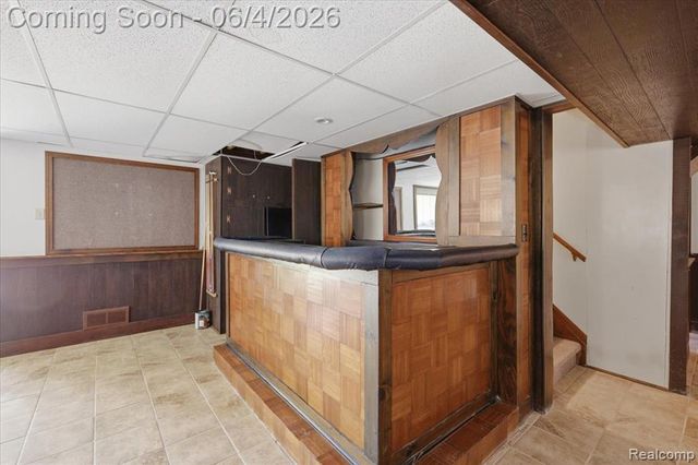 725 Deerpath Court, Ortonville, MI 48462