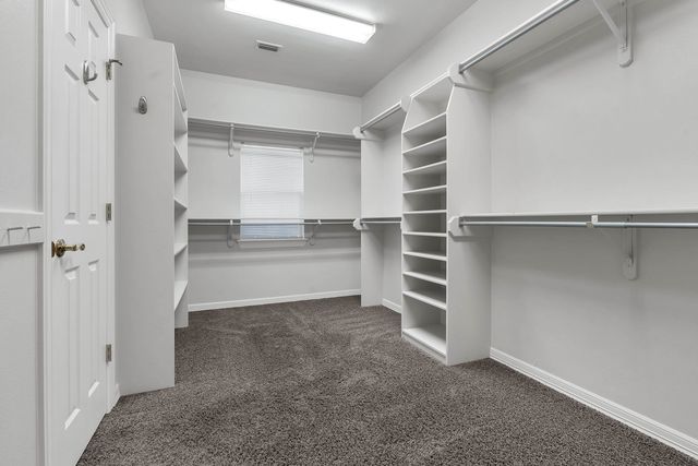 805 Brook Hollow, White Oak, TX 75693